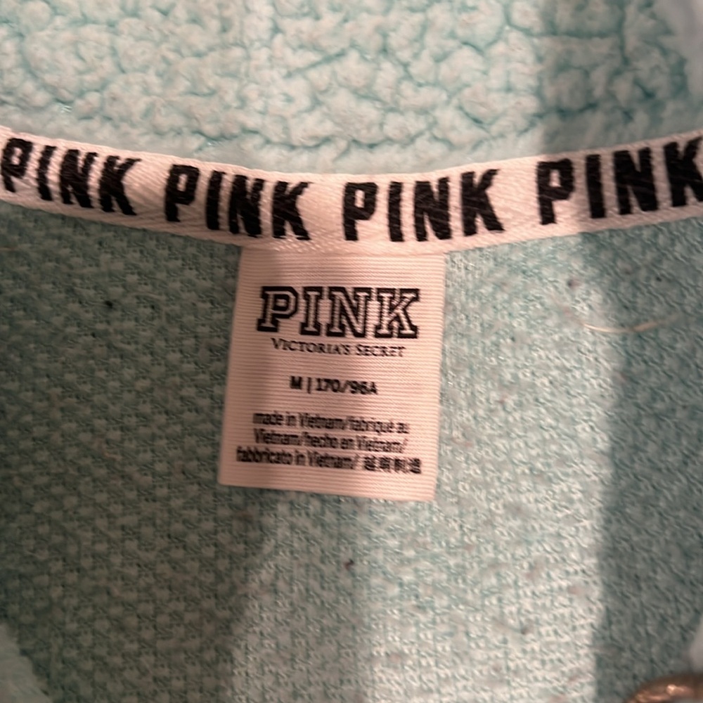 Victoria secret fleece - Picture 2 of 6